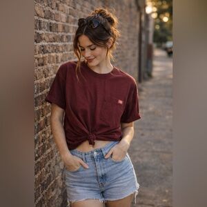 Dickies Burgundy Pocket Tee Men’s Medium NWOT Workwear Classic